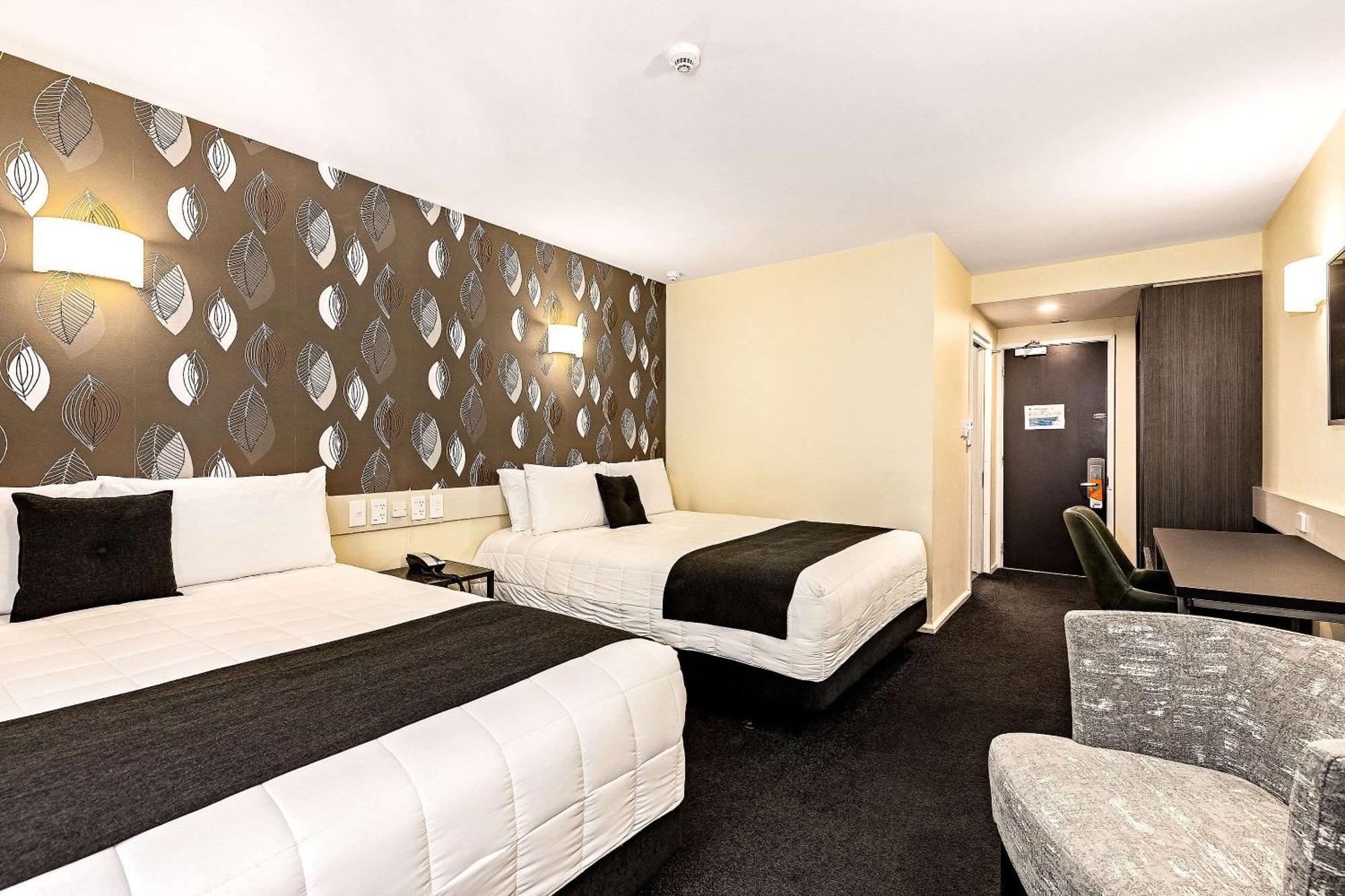 Hotel Elms Christchurch, Ascend Hotel Collection Buitenkant foto